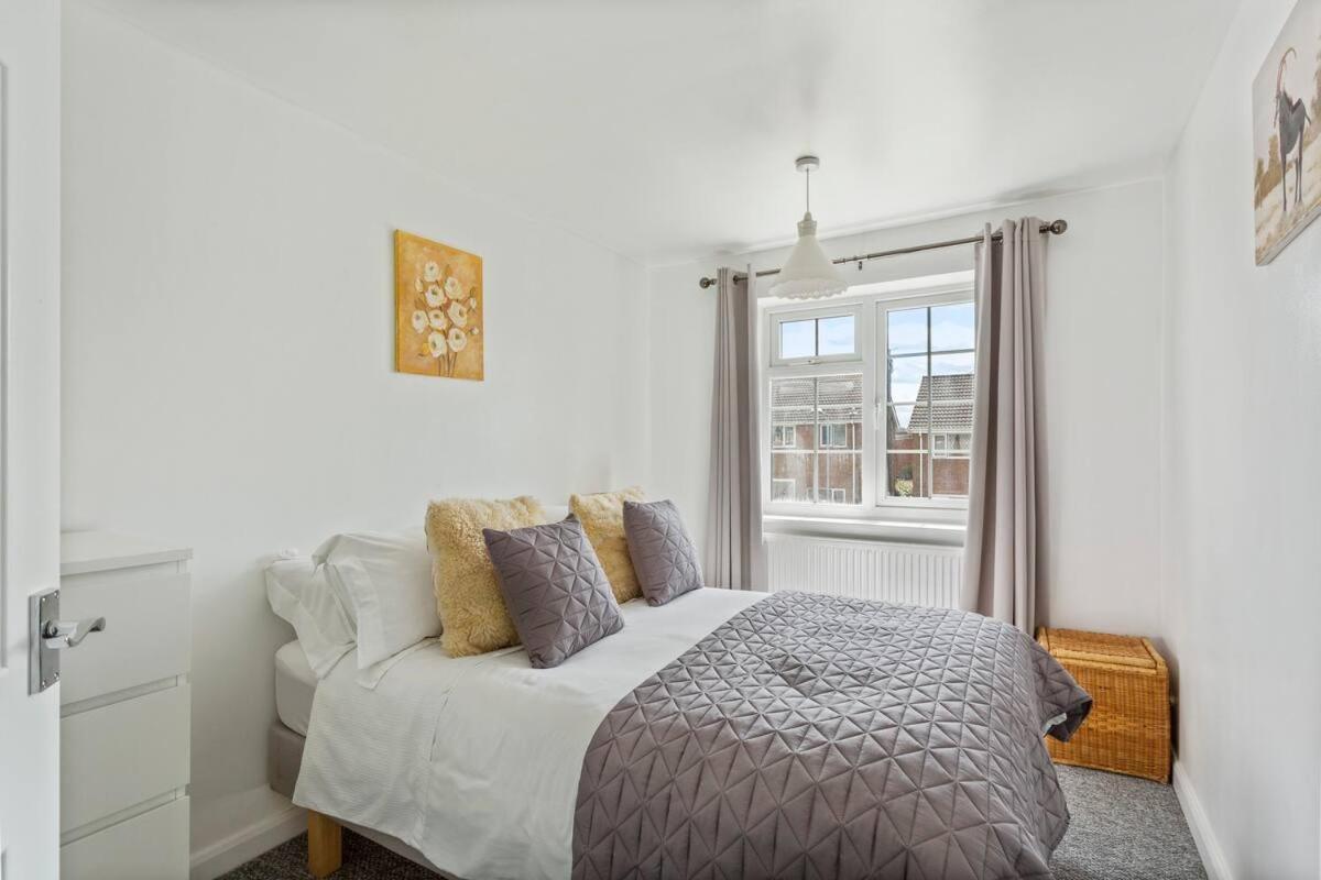 Bright & Spacious With Garden & Parking Nottingham Exterior photo